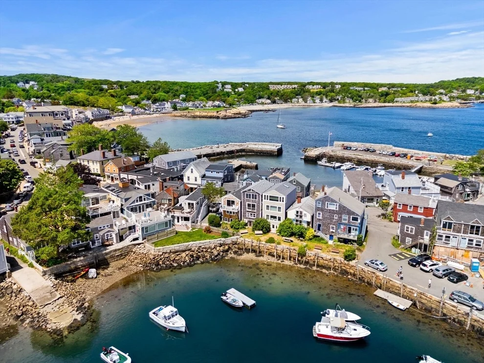 Unit for sale at 15 High St, Rockport, MA 01966