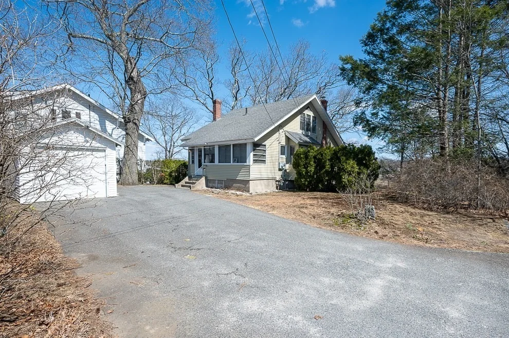 Unit for sale at 2 A Nonquit Street, Worcester, MA 01604