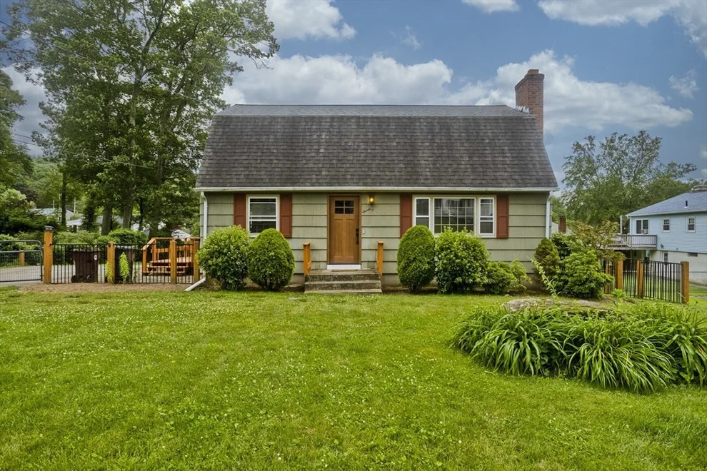 Unit for sale at 7 Summit Dr, Westfield, MA 01085