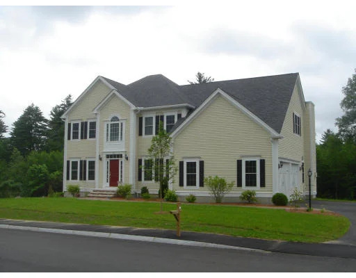 Unit for sale at 44 Mosher Lane, Marlborough, MA 01752