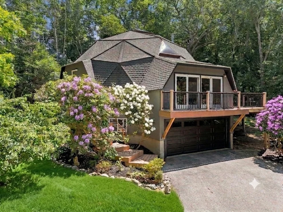 Unit for sale at 13 Town Farm Rd, Ipswich, MA 01938