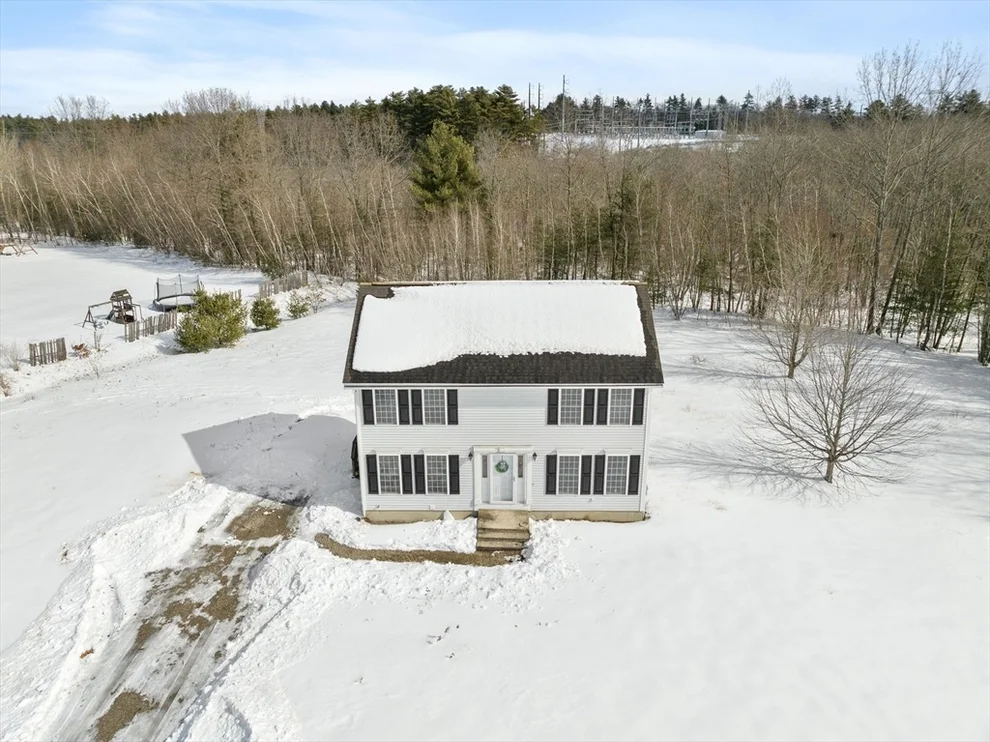 Unit for sale at 89 Brenton Street, Litchfield, NH 03052