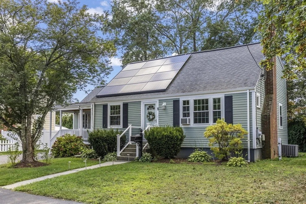 Unit for sale at 11 Glen Lane, Randolph, MA 02368