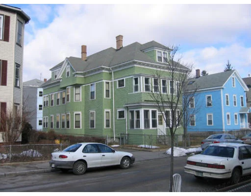Unit for sale at 18 Townsend St., Worcester, MA 01609