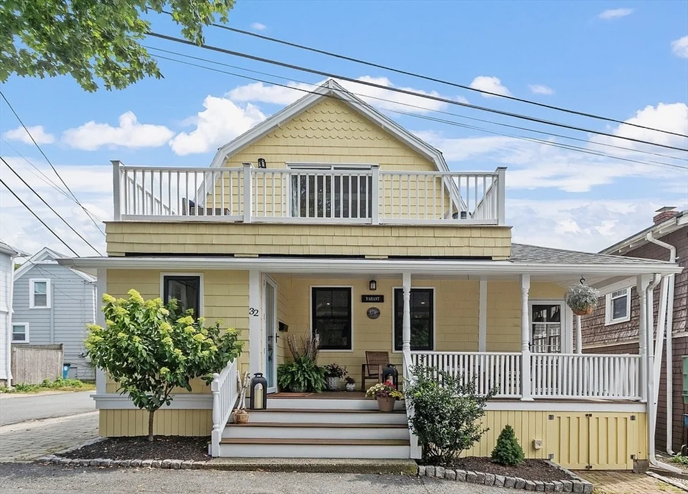Unit for sale at 32 Maple Avenue, Nahant, MA 01908