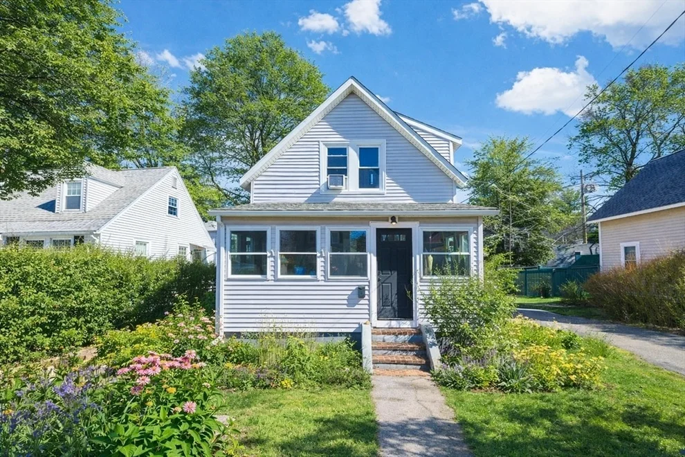 Unit for sale at 74 Kendall Ave, Framingham, MA 01702