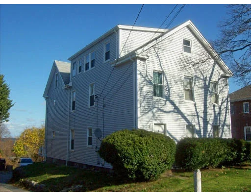Unit for sale at 3 Main St, Kingston, MA 02364