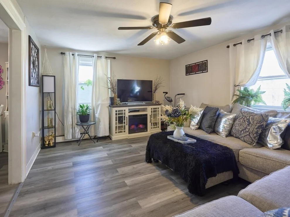 Unit for sale at 493 Hamilton St, Southbridge, MA 01550