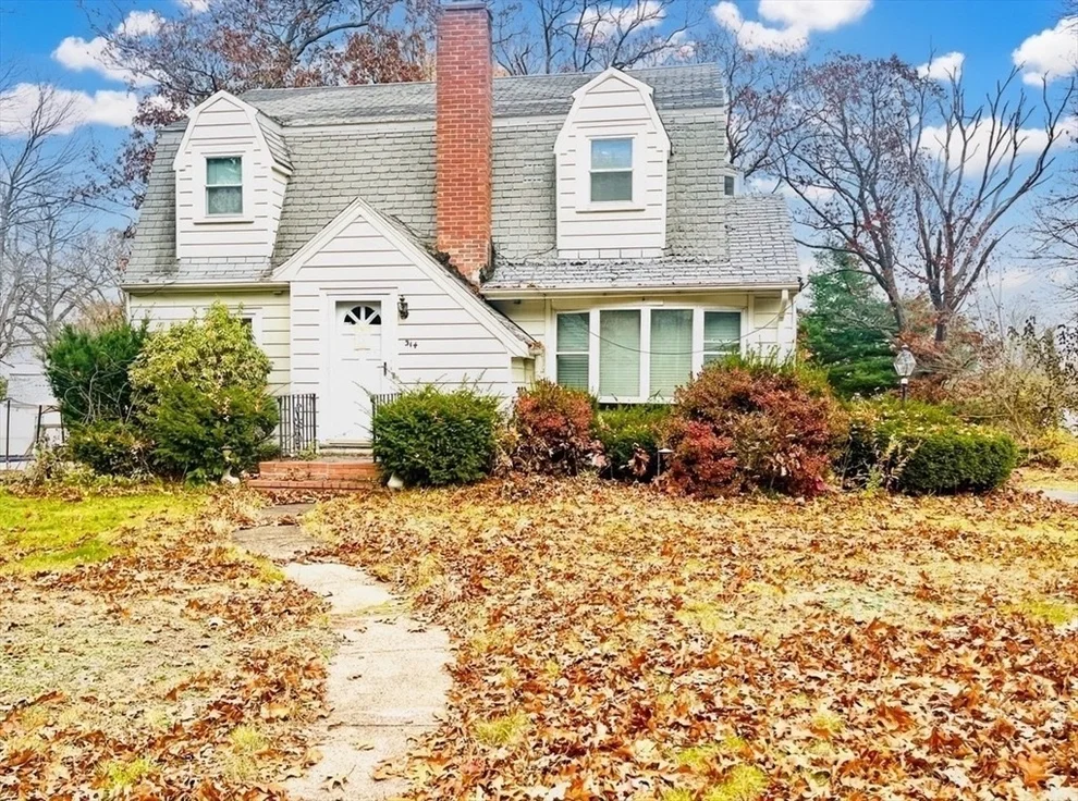 Unit for sale at 314 South St, Randolph, MA 02368