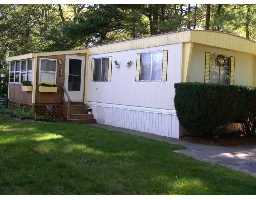Unit for sale at 135 Lothrop Street, Taunton, MA 02780