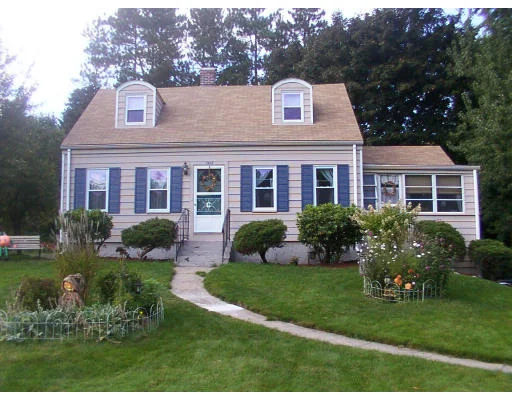 Unit for sale at 1325 Pleasant Street, Worcester, MA 01602
