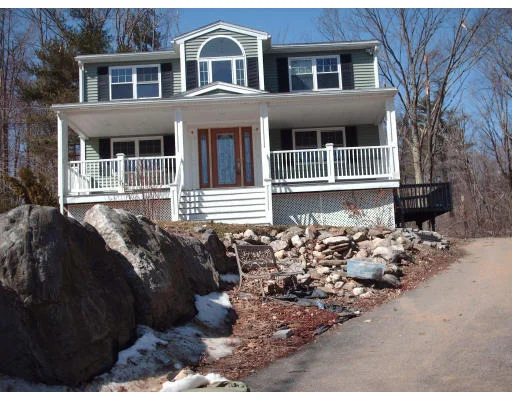 Unit for sale at 8 Old Stafford Tpke, Leicester, MA 01542