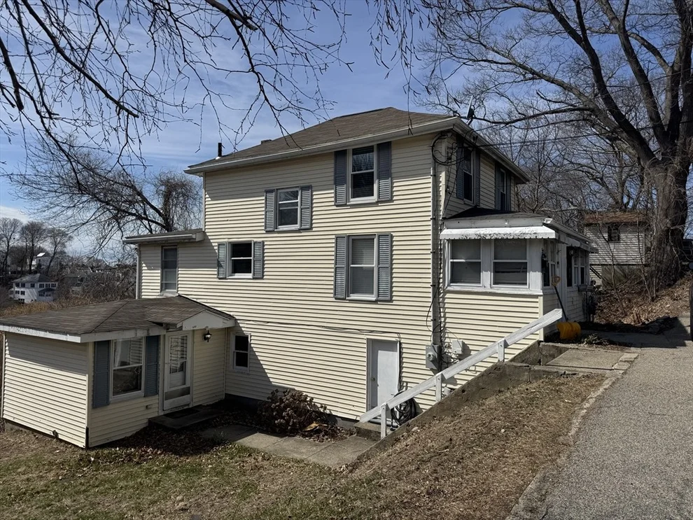 Unit for sale at 57 Pecksuot Rd, Weymouth, MA 02191
