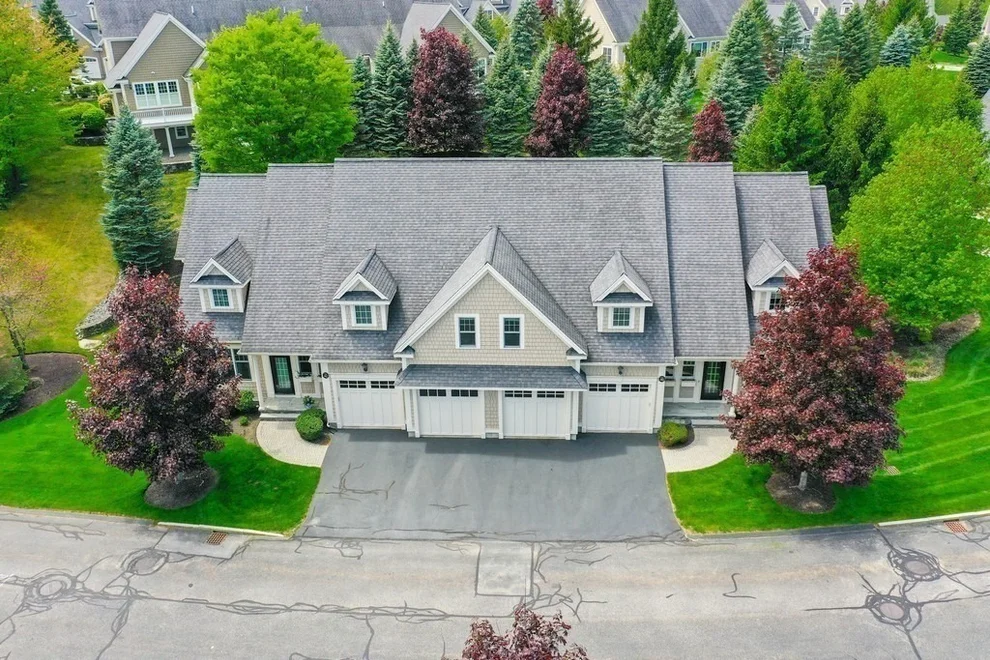 Unit for sale at 40 Adams Farm Rd, Shrewsbury, MA 01545