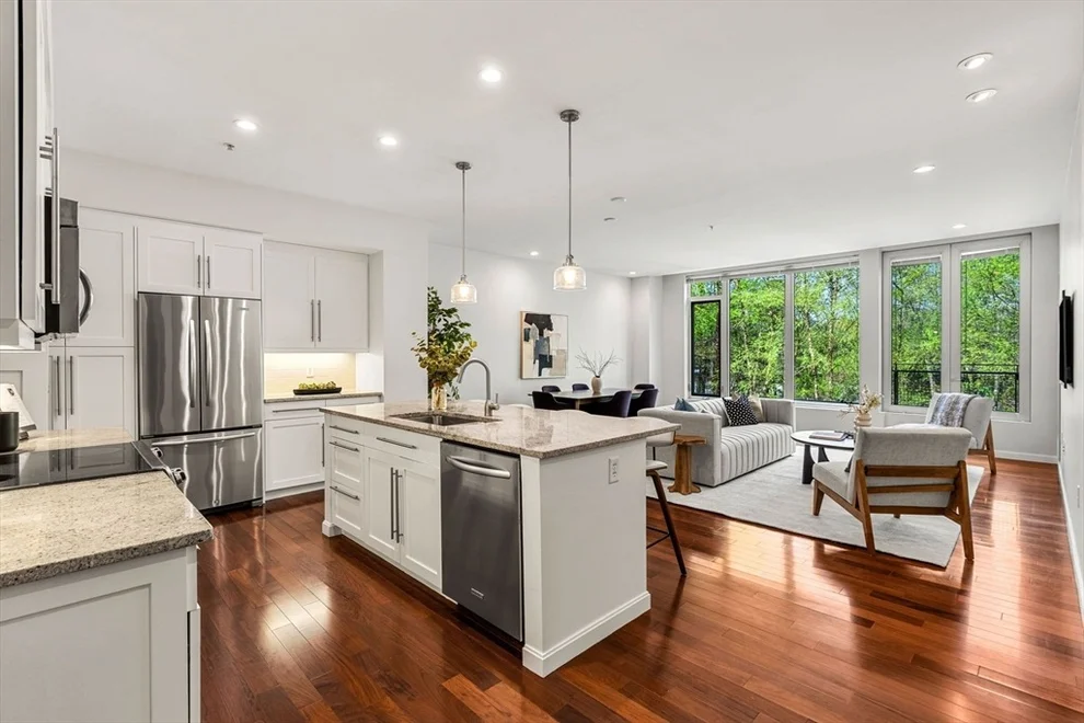 Unit for sale at 40 Nouvelle Way, Natick, MA 01760