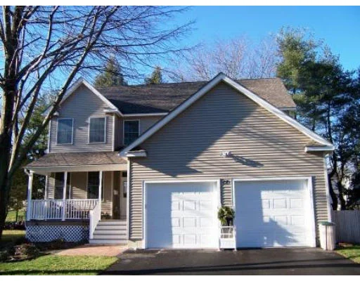 Unit for sale at 23 Russell Road, Framingham, MA 01702
