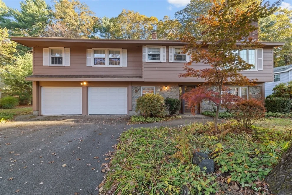 Unit for sale at 37 Ledgewood Road, Framingham, MA 01701