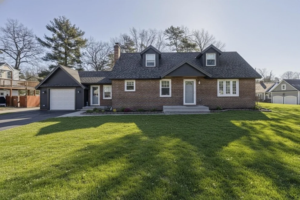 Unit for sale at 357 Southampton Rd, Westfield, MA 01085