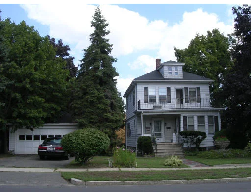 Unit for sale at 111 Loring Ave, Winchester, MA 01890