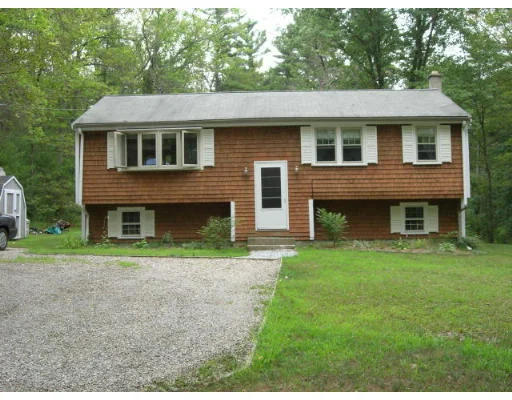 Unit for sale at 119 West St, Plympton, MA 02367