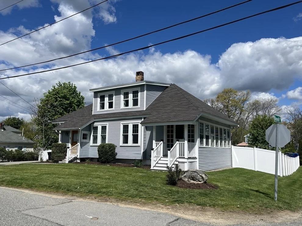 Unit for sale at 48 Causeway St, Methuen, MA 01844