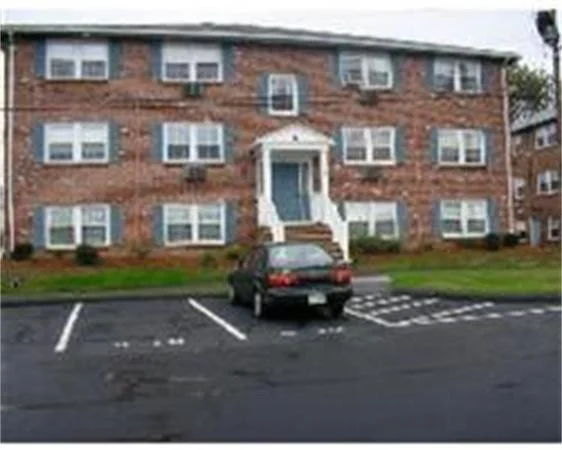 Unit for sale at 4 Mcdewell Ave, Danvers, MA 01923