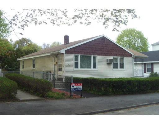 Unit for sale at 187 Pilgrim Ave, Worcester, MA 01604