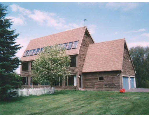 Unit for sale at 18 Archelaus Hill, West Newbury, MA 01985