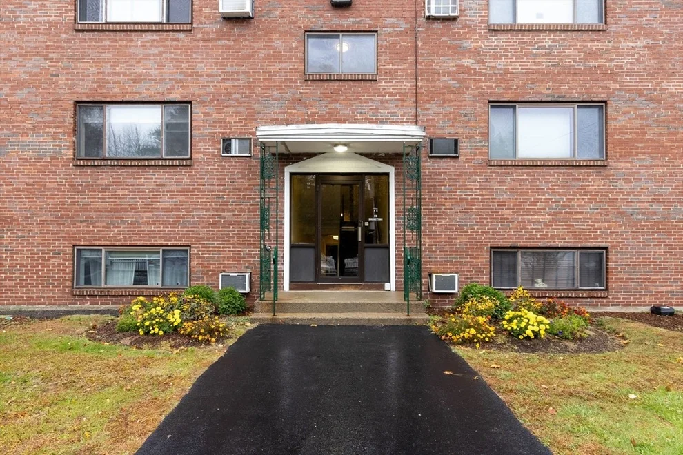 Unit for sale at 71 Nicholas Rd, Framingham, MA 01701