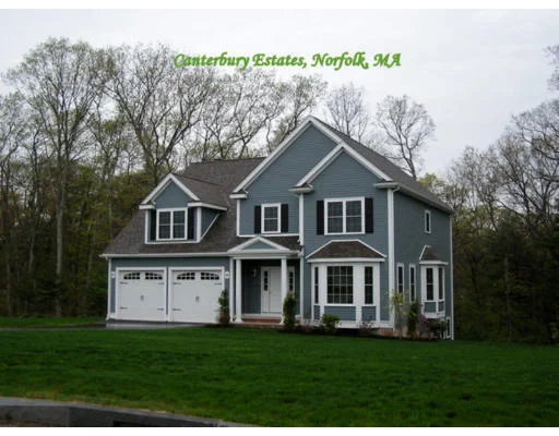 Unit for sale at 22 Canterberry Lane, Norfolk, MA 02056
