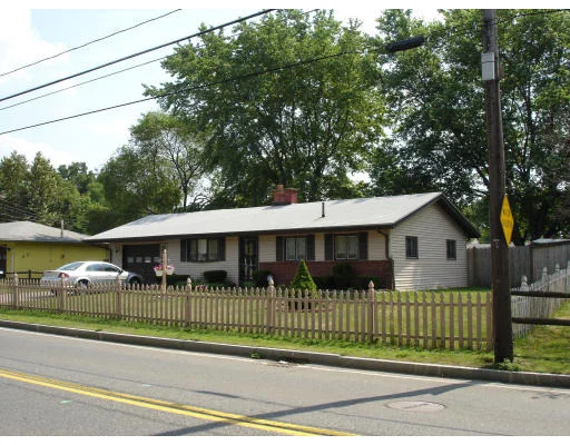 Unit for sale at 162 Boundary, Brockton, MA 02302