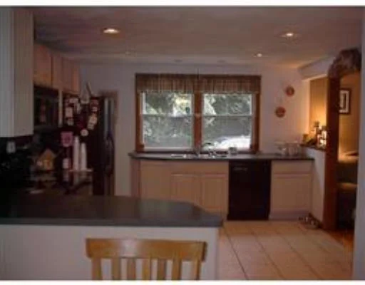 Unit for sale at 9 Hope Ln, Woburn, MA 01801