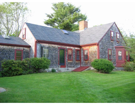 Unit for sale at 431 Union Street, Marshfield, MA 02050
