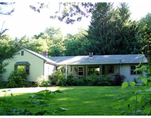 Unit for sale at 26 James Rd, Upton, MA 01568