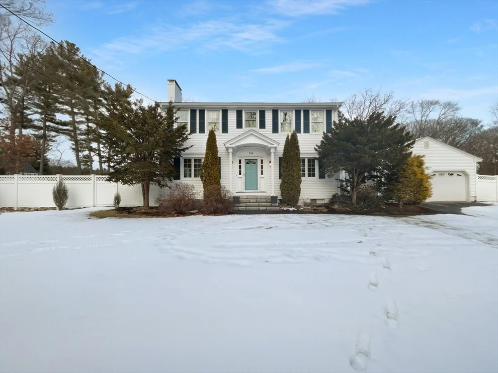 Unit for sale at 54 Chestnut St, Wilmington, MA 01887