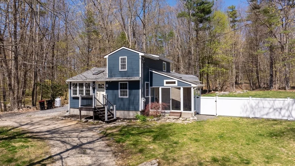 Unit for sale at 18 Oak Ridge Dr, Charlton, MA 01507