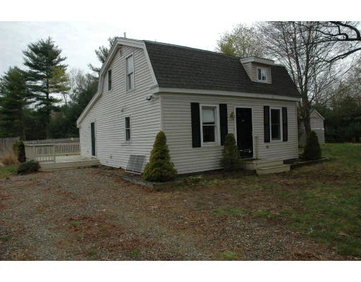 Unit for sale at 60 West St, Carver, MA 02330