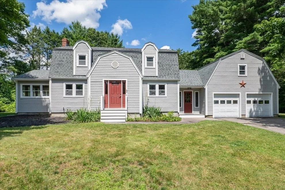 Unit for sale at 57 Twin Fawn Dr, Hanover, MA 02339