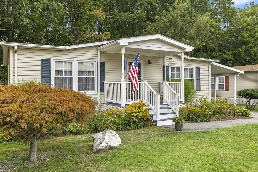 Unit for sale at 50 Highland Street, Taunton, MA 02780