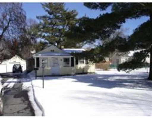 Unit for sale at 107 Stedman St, Chelmsford, MA 01824