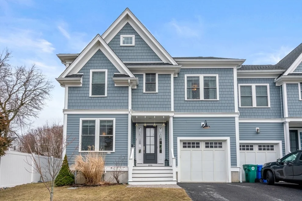 Unit for sale at 896 Chestnut Street, Newton, MA 02468