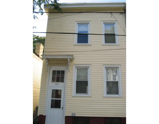 Unit for sale at 87-1/2 6th St, Cambridge, MA 02141