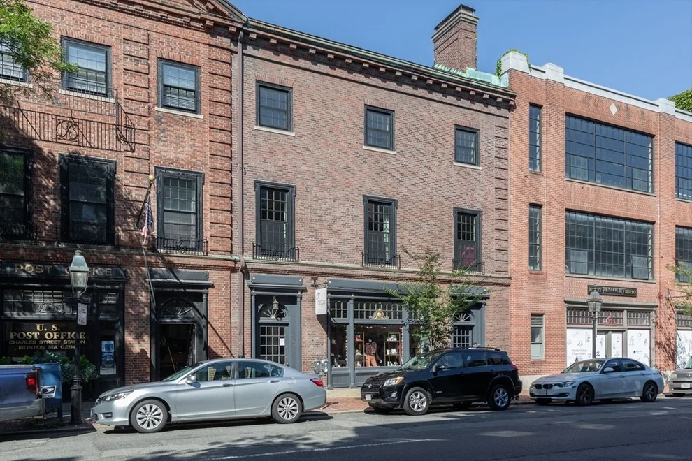 Unit for sale at 140 Charles St, Boston, MA 02114