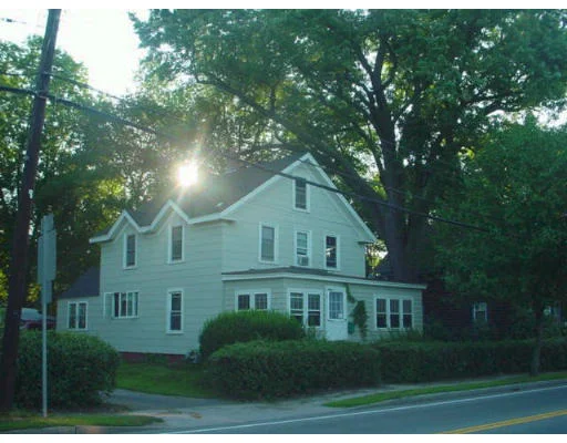 Unit for sale at 105 Central St, Ipswich, MA 01938