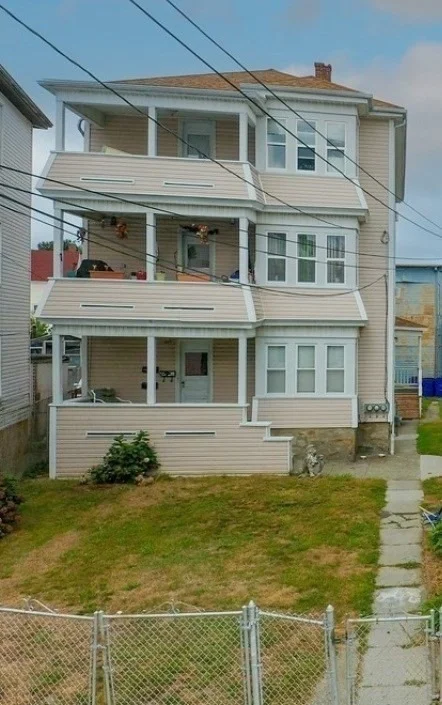 Unit for sale at 289 Fifth St, Fall River, MA 02721