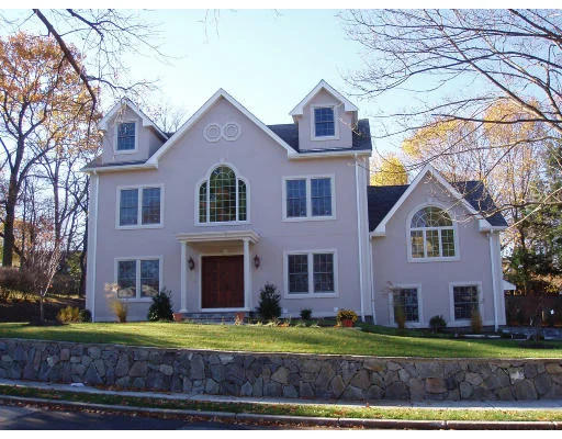 Unit for sale at 15 Juniper Lane, Newton, MA 02459
