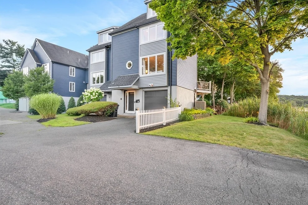 2 Atkinson Drive