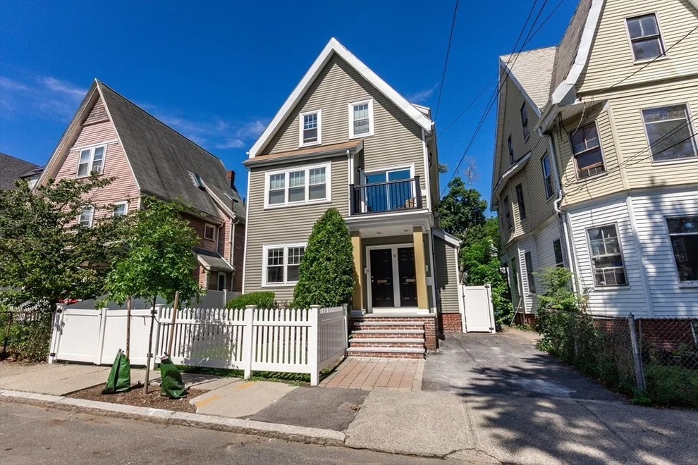 Unit for sale at 10 Tennyson St, Somerville, MA 02145