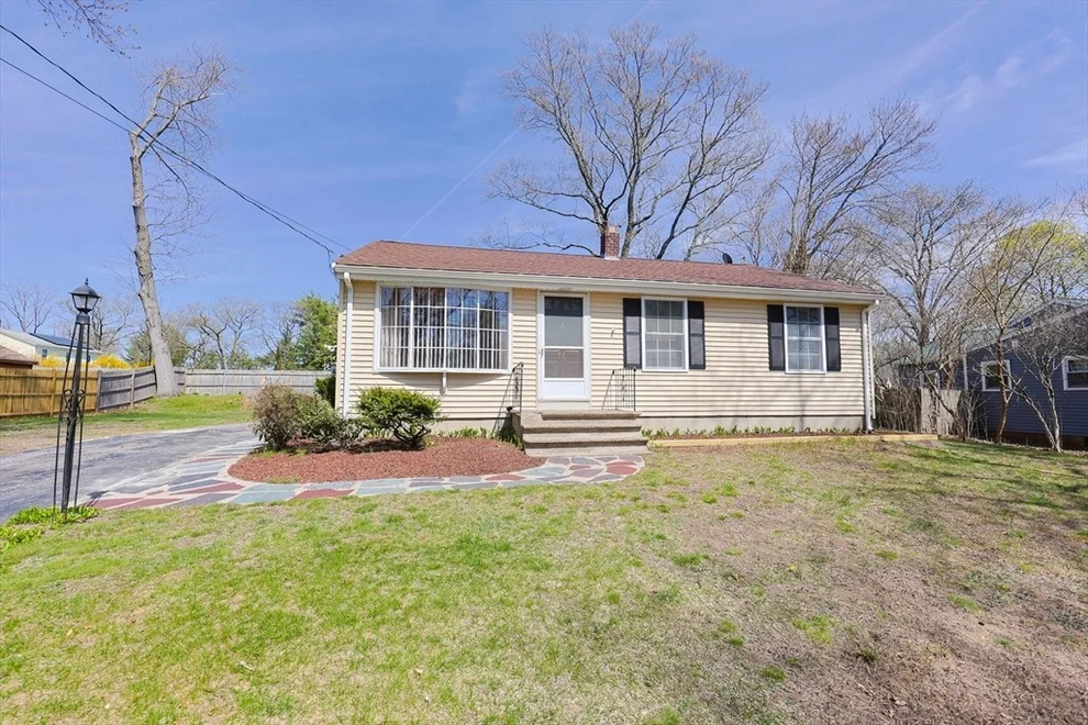 Unit for sale at 74 Allen Ave, Attleboro, MA 02703