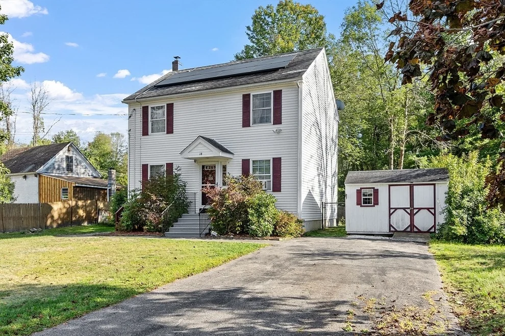 Unit for sale at 14 Hyde Park St, Winchendon, MA 01475